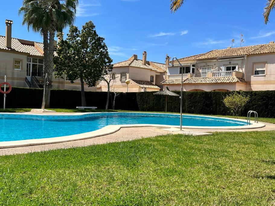 Casa La Paz Villa Torrevieja Eksteriør billede