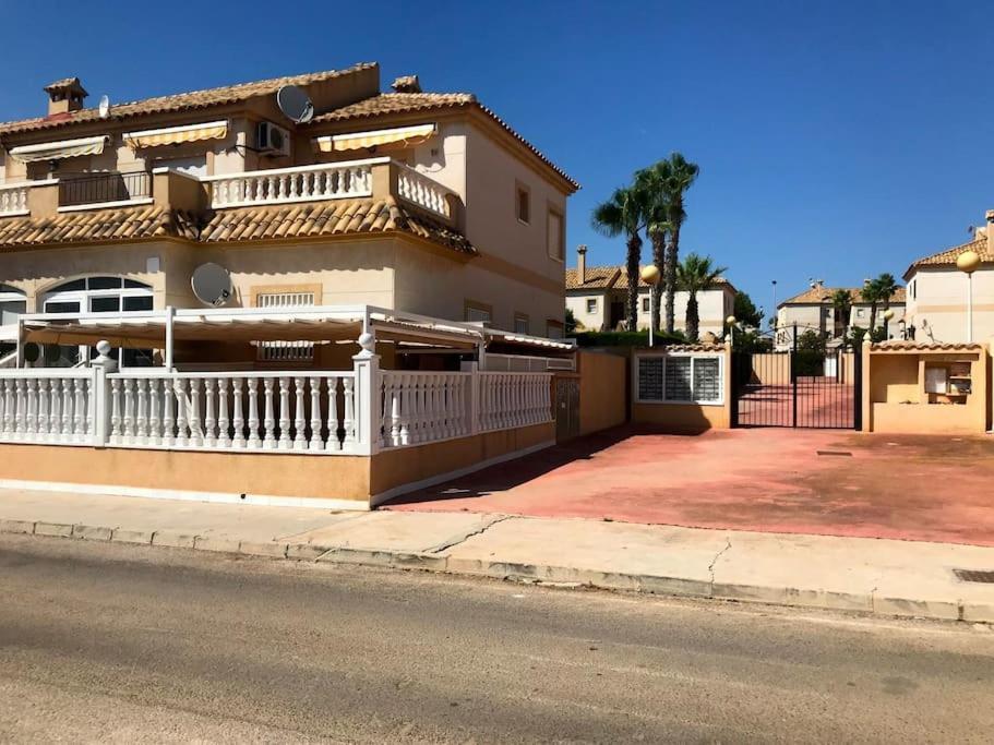Casa La Paz Villa Torrevieja Eksteriør billede
